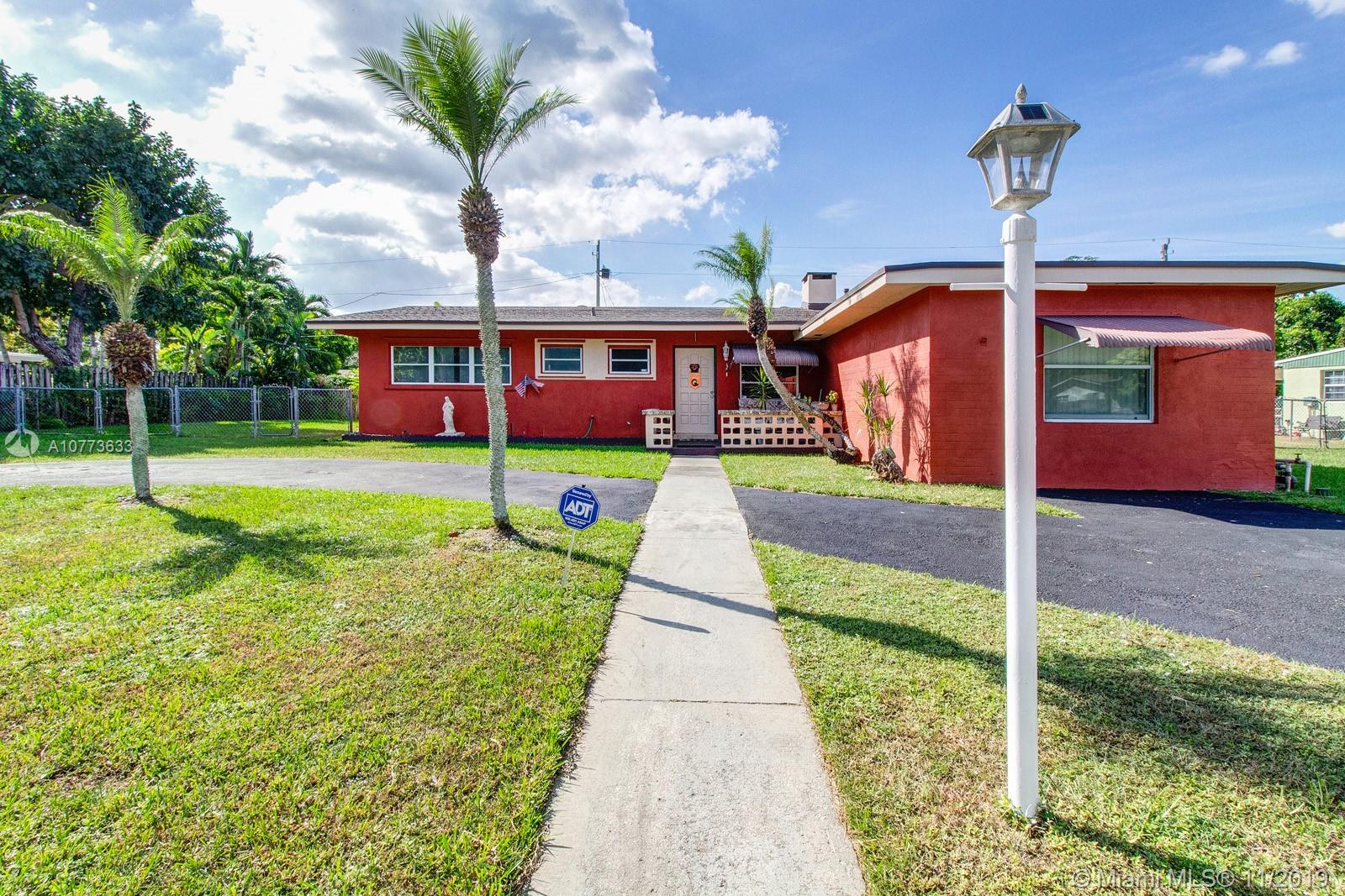 20610 Jacaranda Road Cutler Bay, FL 33189 - Photo 4 of 23 Gallery Image 4