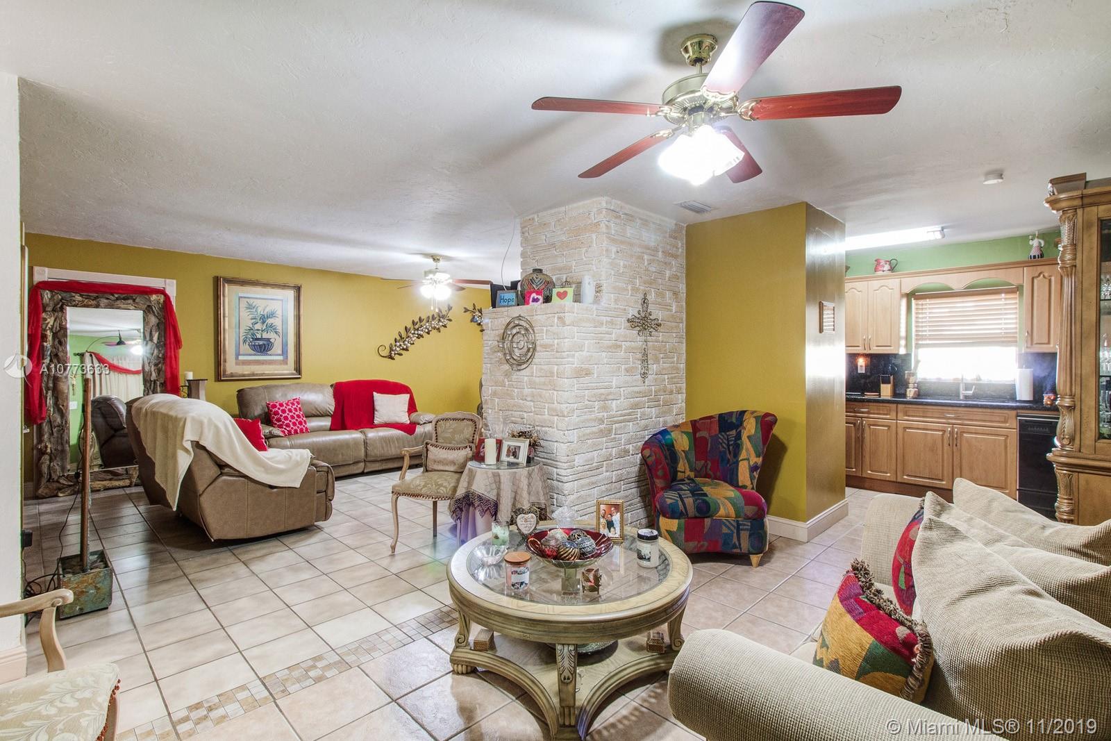 20610 Jacaranda Road Cutler Bay, FL 33189 - Photo 6 of 23 Gallery Image 6