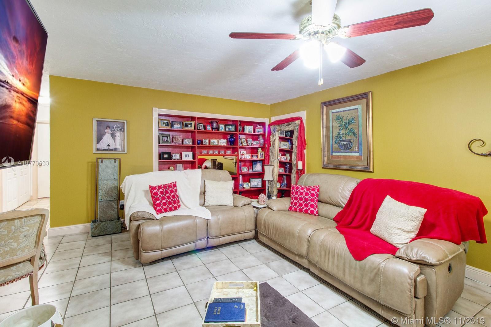 20610 Jacaranda Road Cutler Bay, FL 33189 - Photo 9 of 23 Gallery Image 9