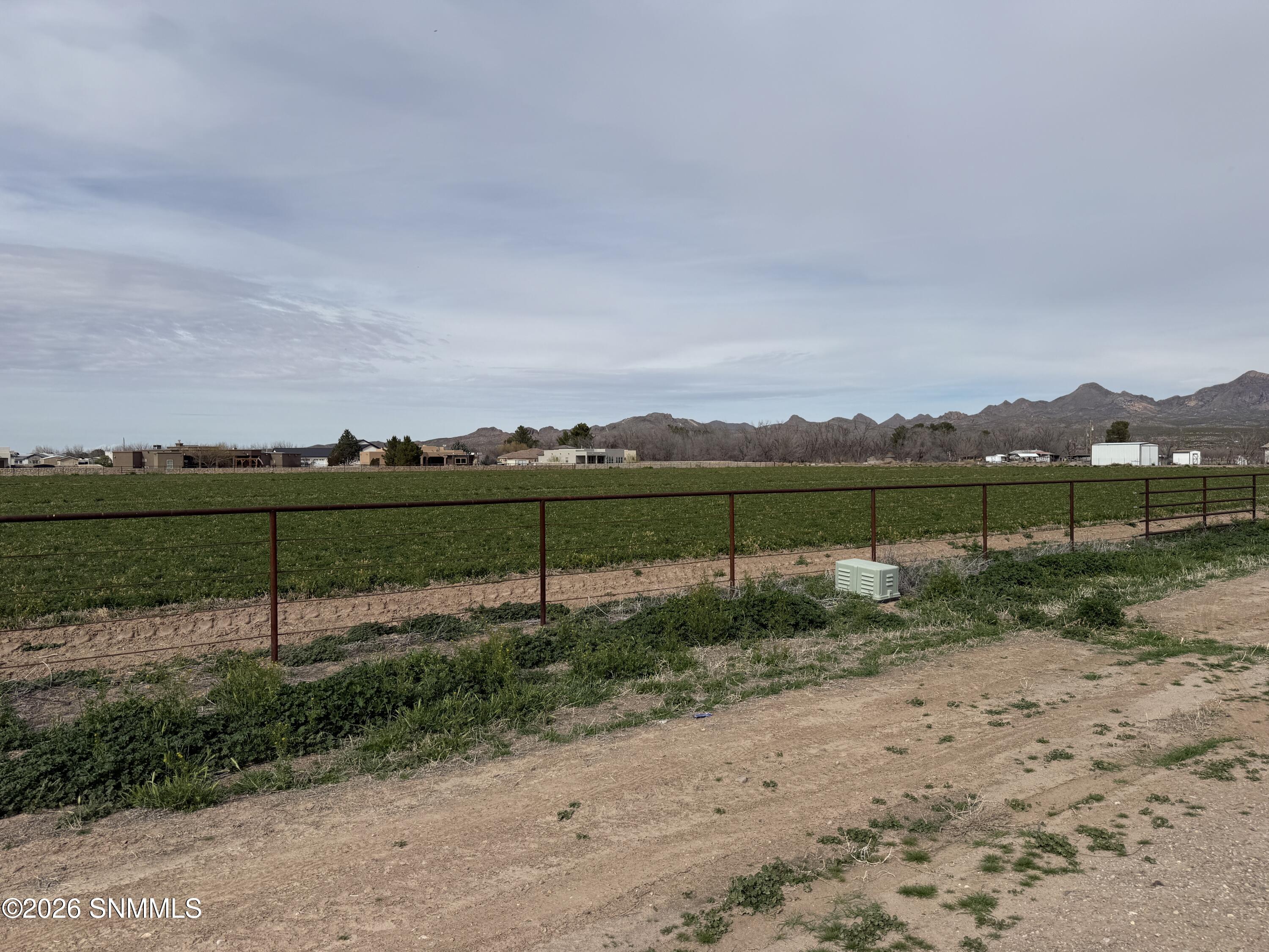 2 Harvey Farm Road Las Cruces, NM 88007 - Photo 4 of 18 2026-02-12 14.08.07