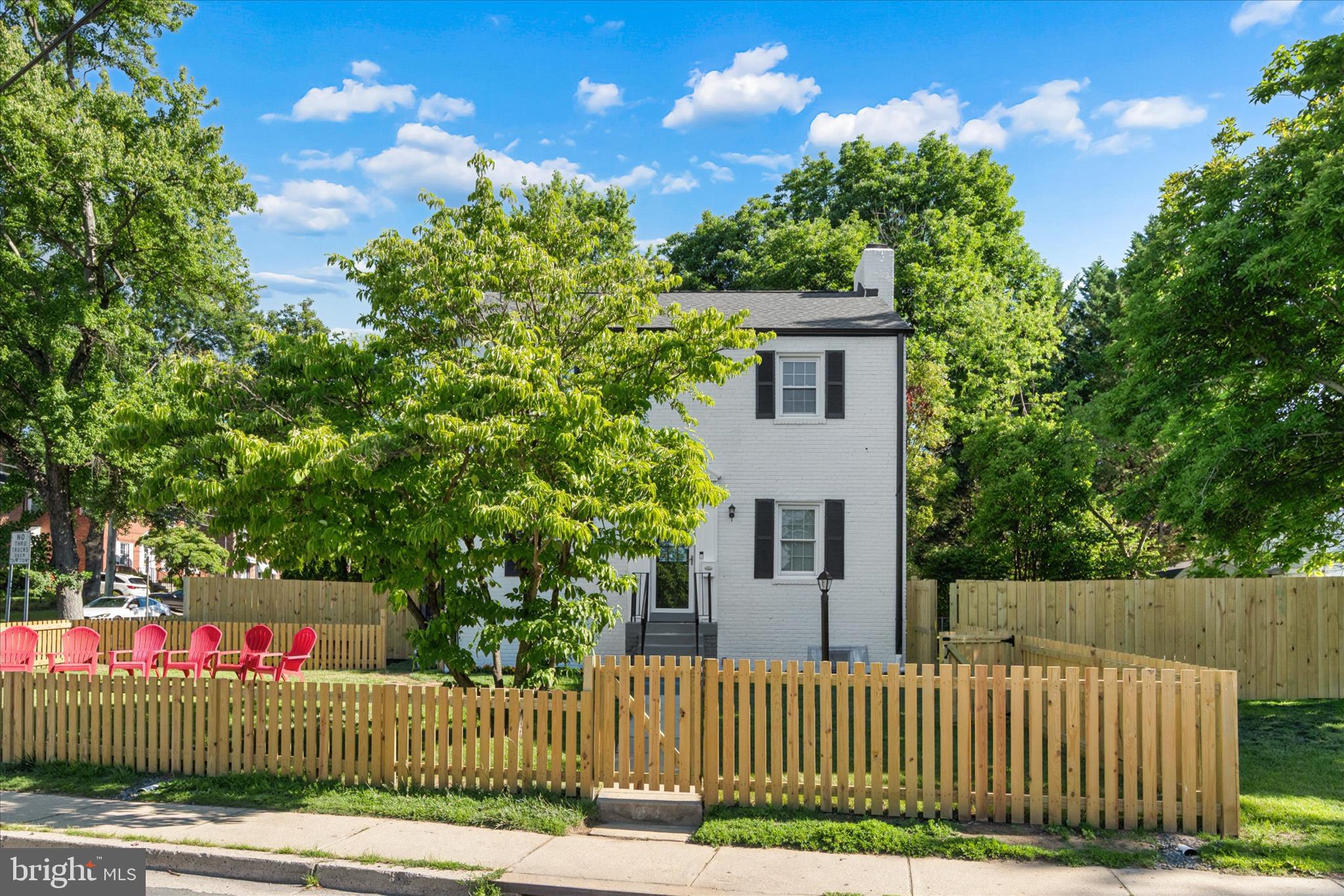 1515 Dennis Avenue Silver Spring, MD 20902 - Photo 62 of 65 Exterior Front
