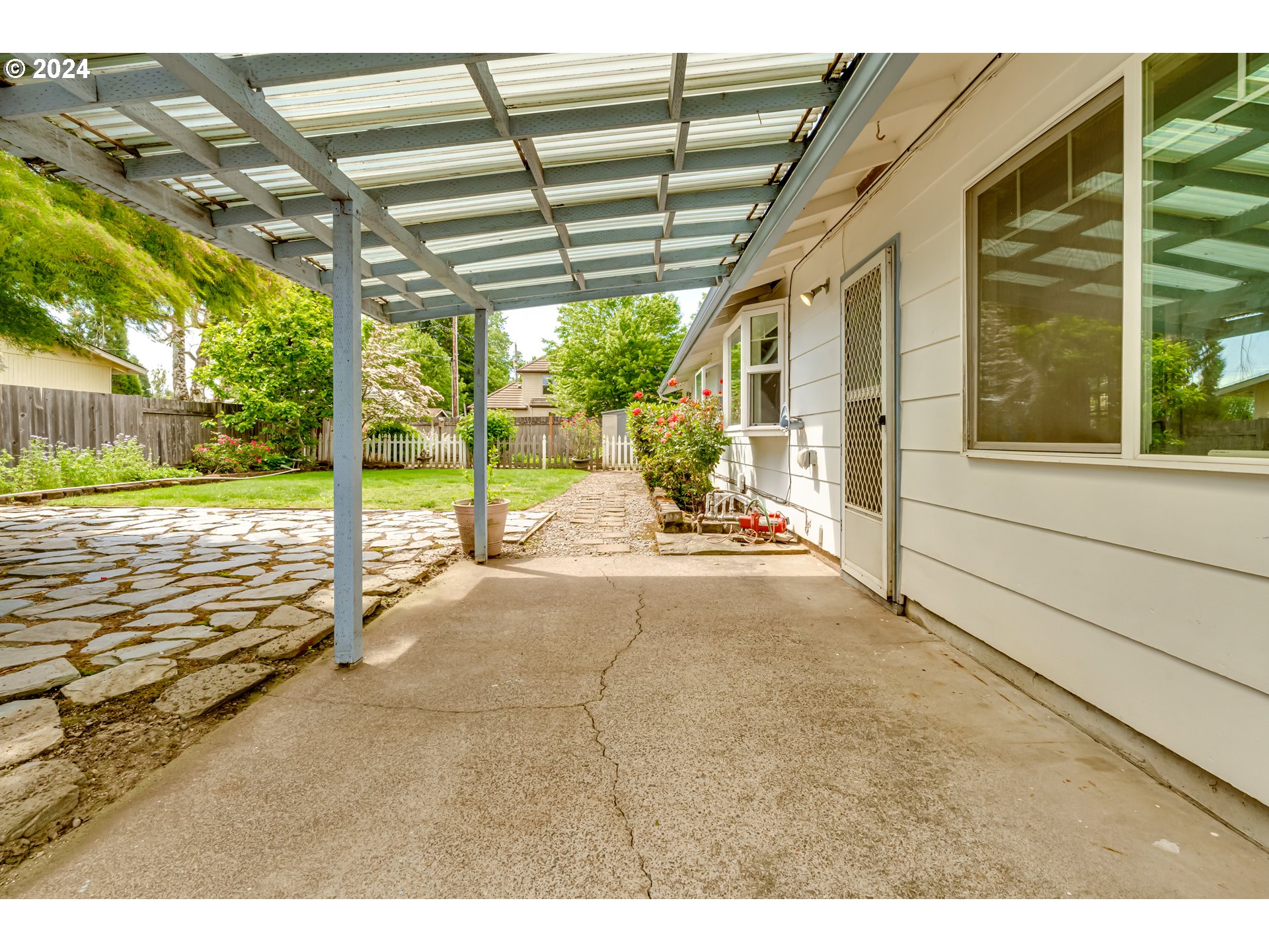 4115 Scottdale Street Eugene, OR 97404 - Photo 27 of 33 a view of outdoor space