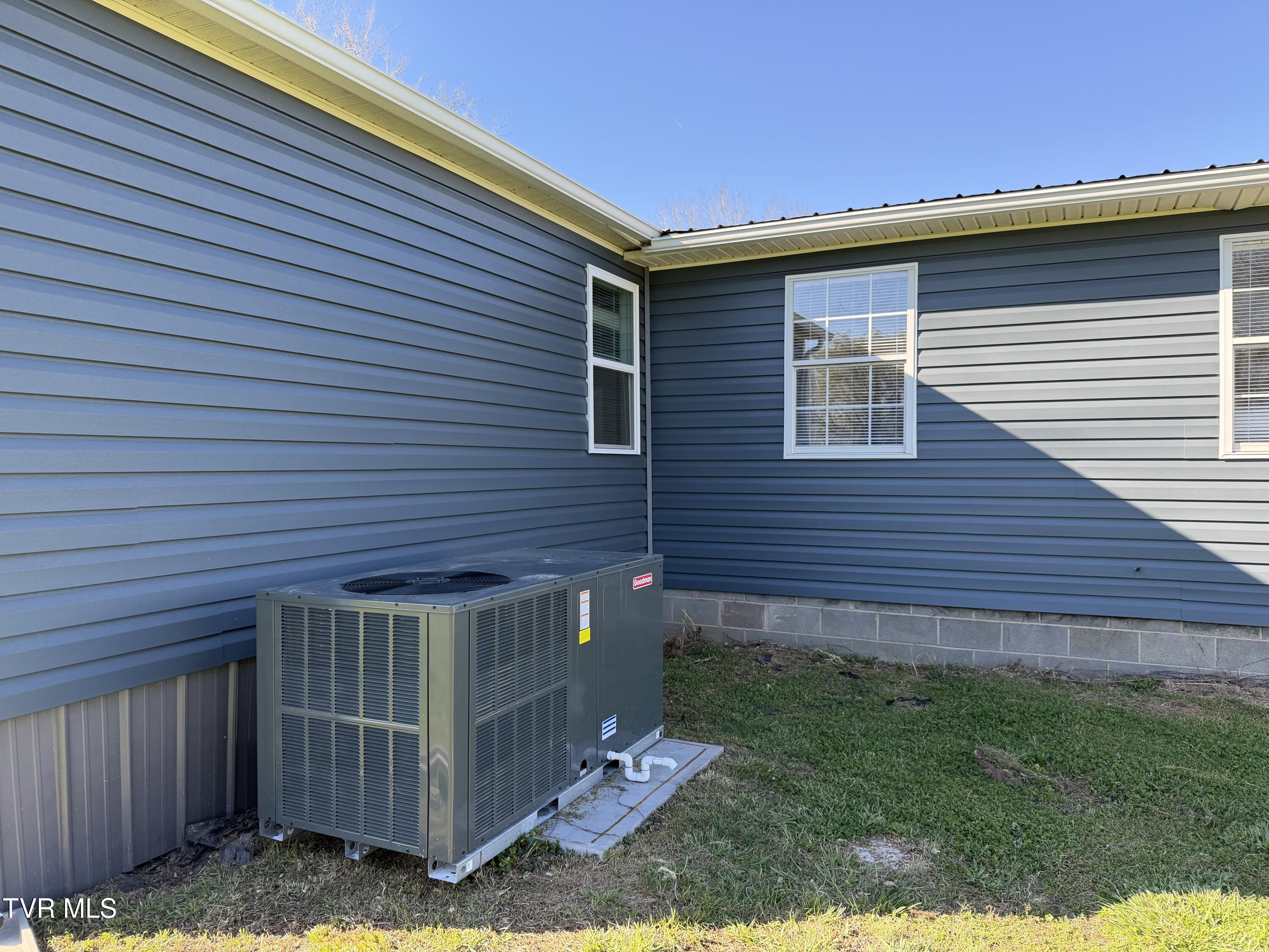 1173 Camp Creek Road Greeneville, TN 37743 - Photo 36 of 42 IMG_1827 (1)