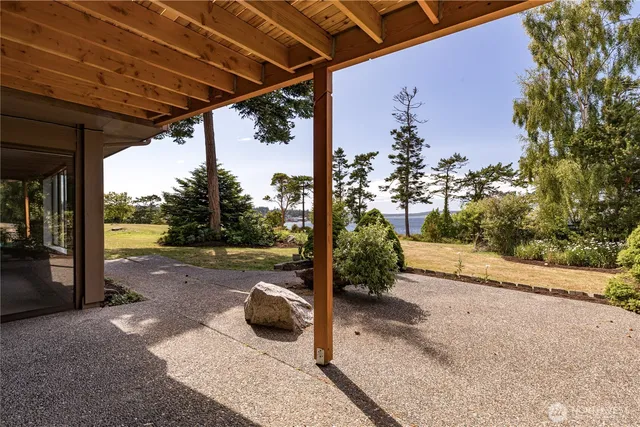 $1,199,000 | 1204 Northeast Leisure Street, Coupeville, WA 98239