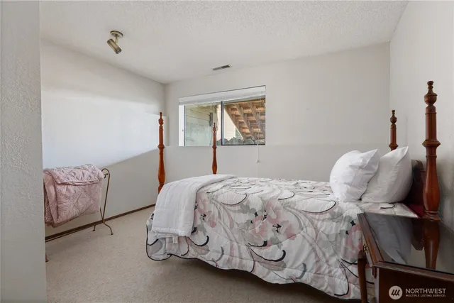 $1,199,000 | 1204 Northeast Leisure Street, Coupeville, WA 98239