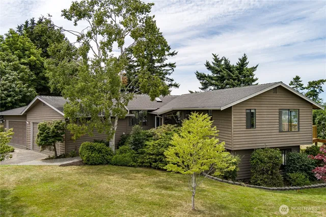 $1,199,000 | 1204 Northeast Leisure Street, Coupeville, WA 98239