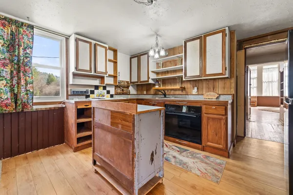 $349,900 | 1696 D Blue Creek Road West, Chewelah, WA 99109
