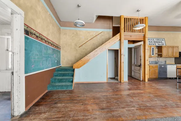 $349,900 | 1696 D Blue Creek Road West, Chewelah, WA 99109