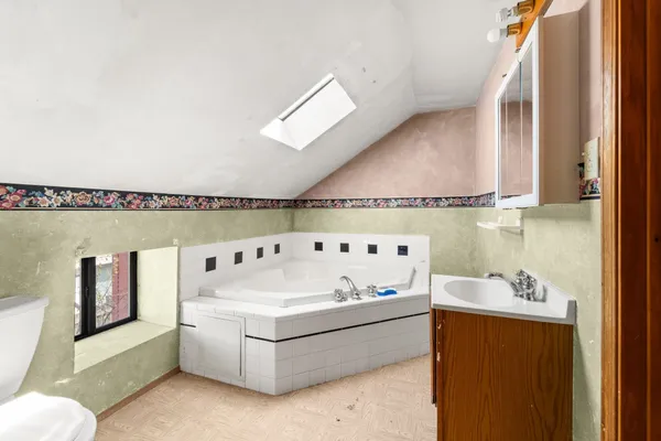 $349,900 | 1696 D Blue Creek Road West, Chewelah, WA 99109