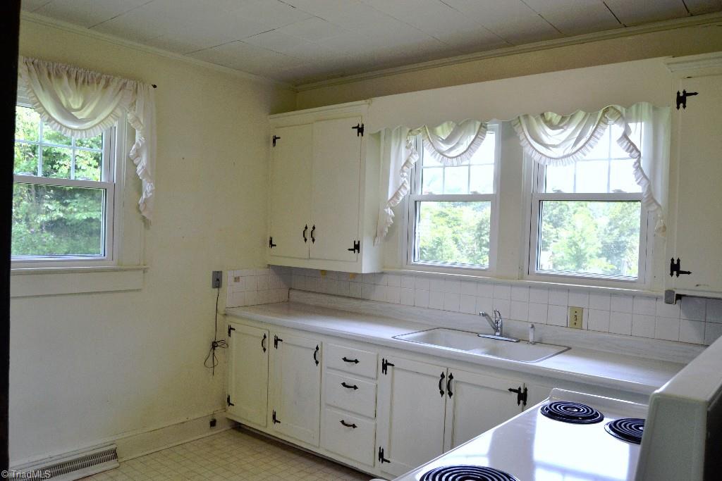 5725 Old Rural Hall Road Winston-Salem, NC 27105 - Photo 12 of 23 Gallery Image 12