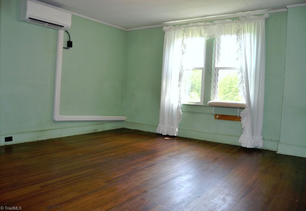 5725 Old Rural Hall Road Winston-Salem, NC 27105 - Photo 17 of 23 Gallery Image 17