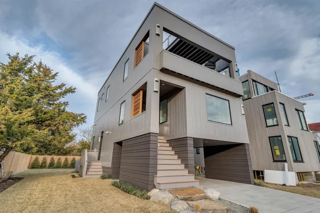 $3,195,000 | 101 Harvard, Cape May Point, NJ 08212