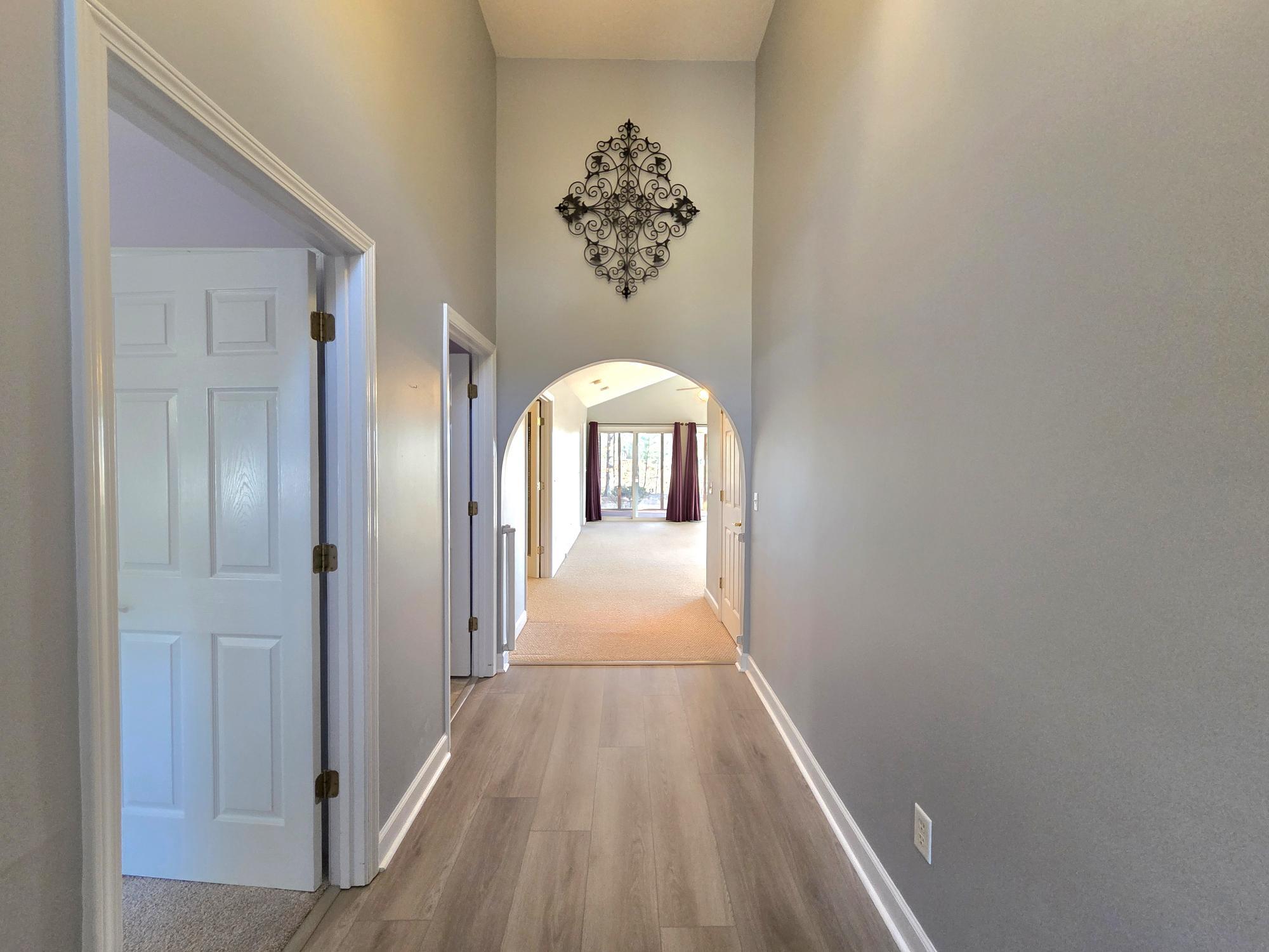 830 Bentwood Circle Manning, SC 29102 - Photo 11 of 60 FOYER
