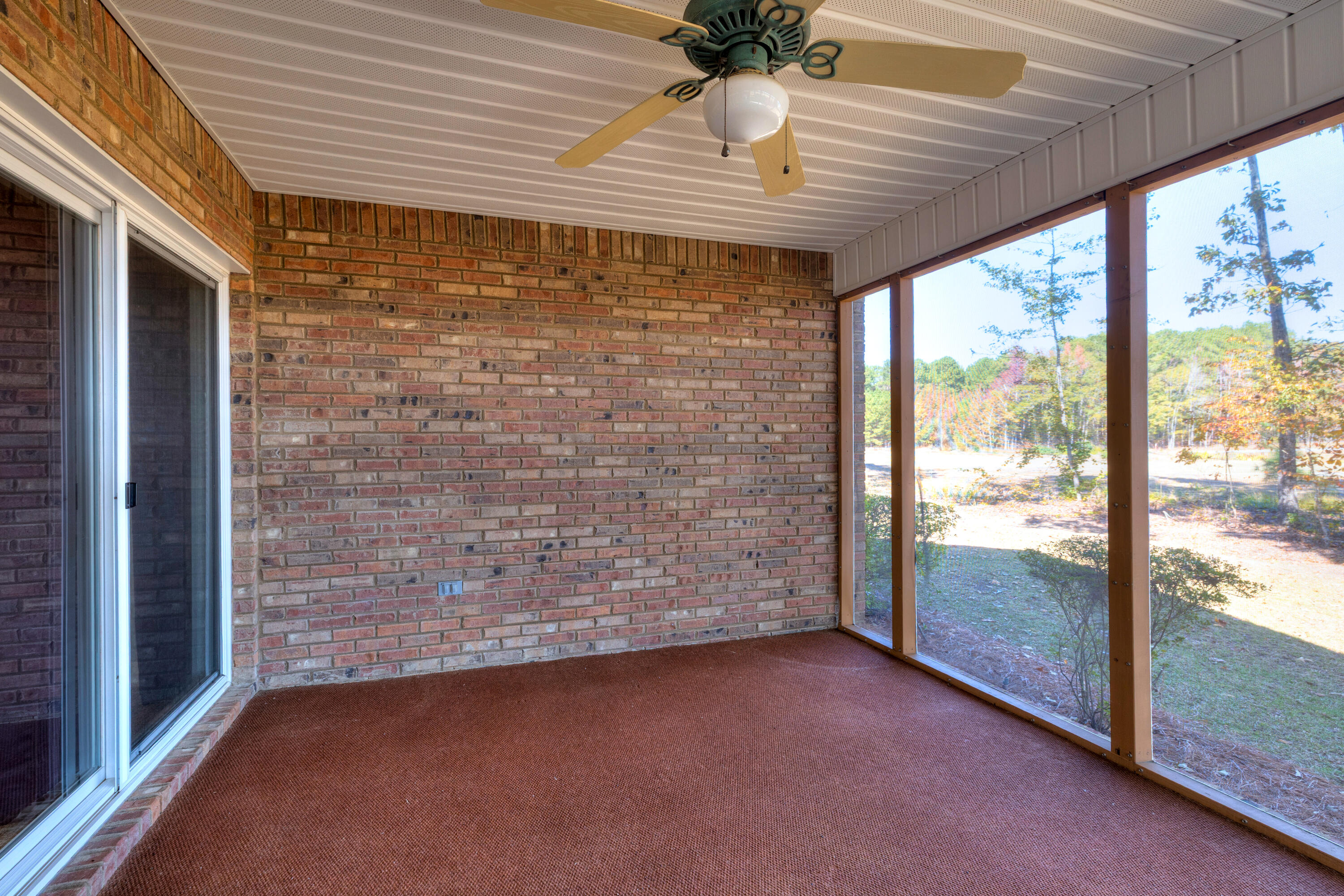 830 Bentwood Circle Manning, SC 29102 - Photo 33 of 60 SCREENED PORCH