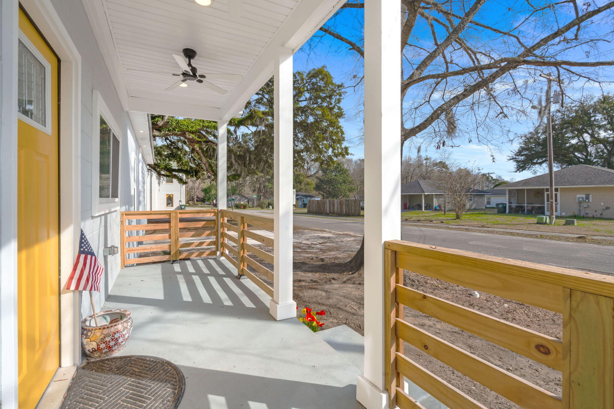501 Wall Street Moncks Corner, SC 29461 - Photo 6 of 32 5