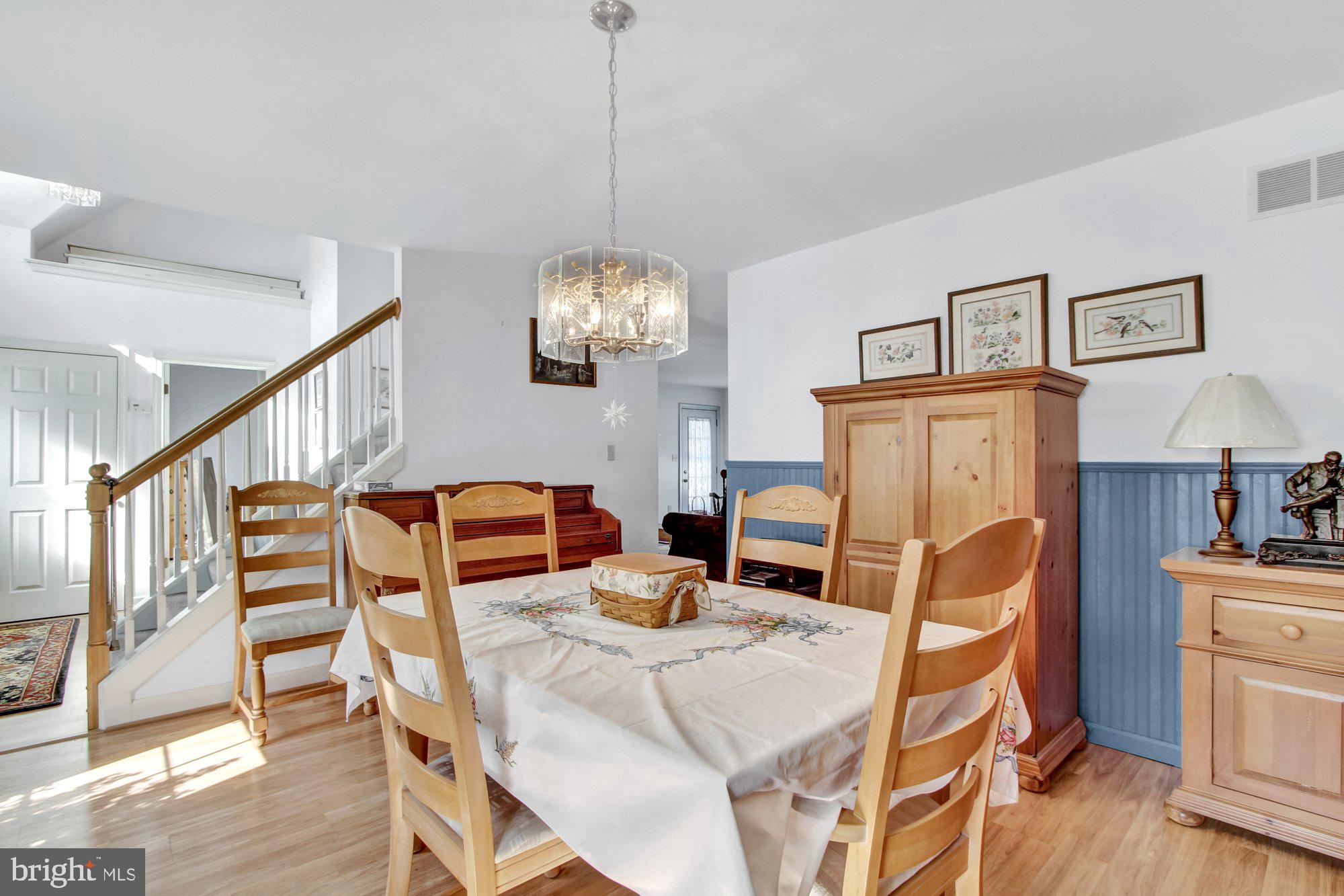 330 Post Oak Road Lancaster, PA 17603 - Photo 4 of 33 Gallery Image 4
