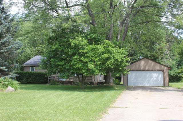 1033 Howe Road Burton, MI 48509 - Photo 26 of 26 20449902-25.JPG