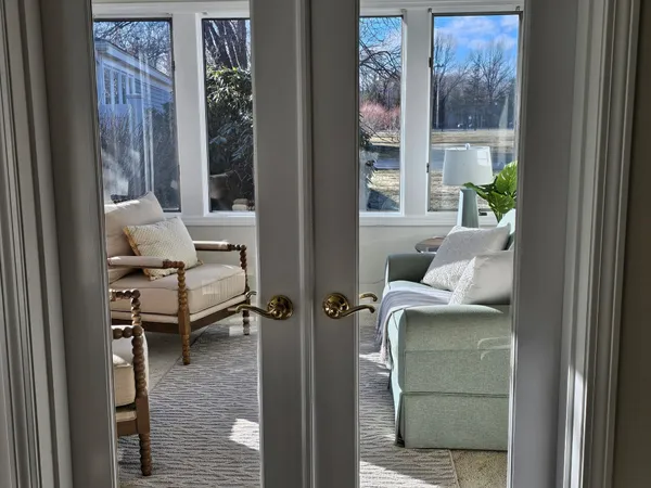 $489,000 | 16 Walden Pond Drive, Nashua, NH 03064