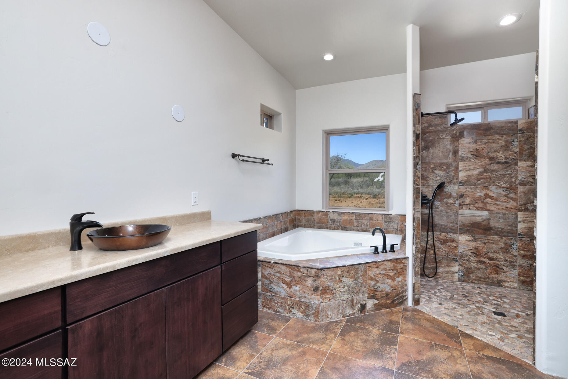 8 Calle Del Ensueno Rio Rico, AZ 85648 - Photo 24 of 44 Gallery Image 24