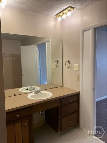 $1,890 | 16 South Stillwood Court, Savannah, GA 31419