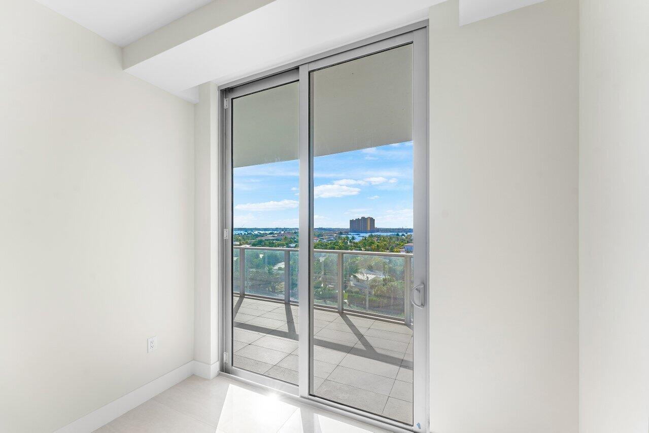 3100 North Ocean Drive, Unit P705 Riviera Beach, FL 33404 - Photo 27 of 98 Den/3rd Bedroom