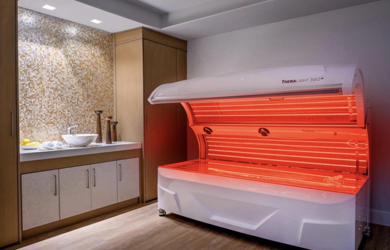 3100 North Ocean Drive, Unit P705 Riviera Beach, FL 33404 - Photo 49 of 98 a bathroom with a bathtub and a sink