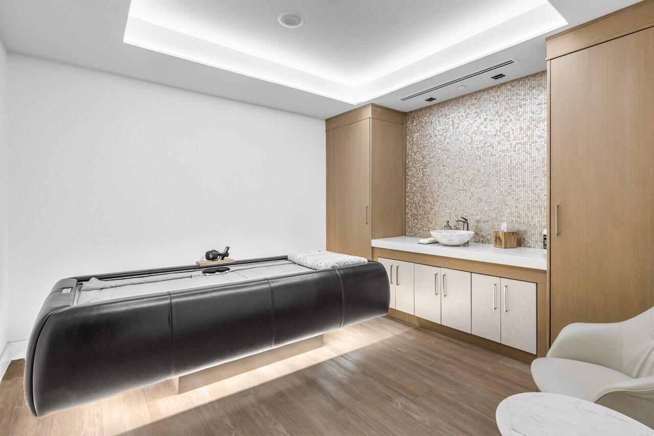 3100 North Ocean Drive, Unit P705 Riviera Beach, FL 33404 - Photo 52 of 98 a bathroom with a sink and a mirror