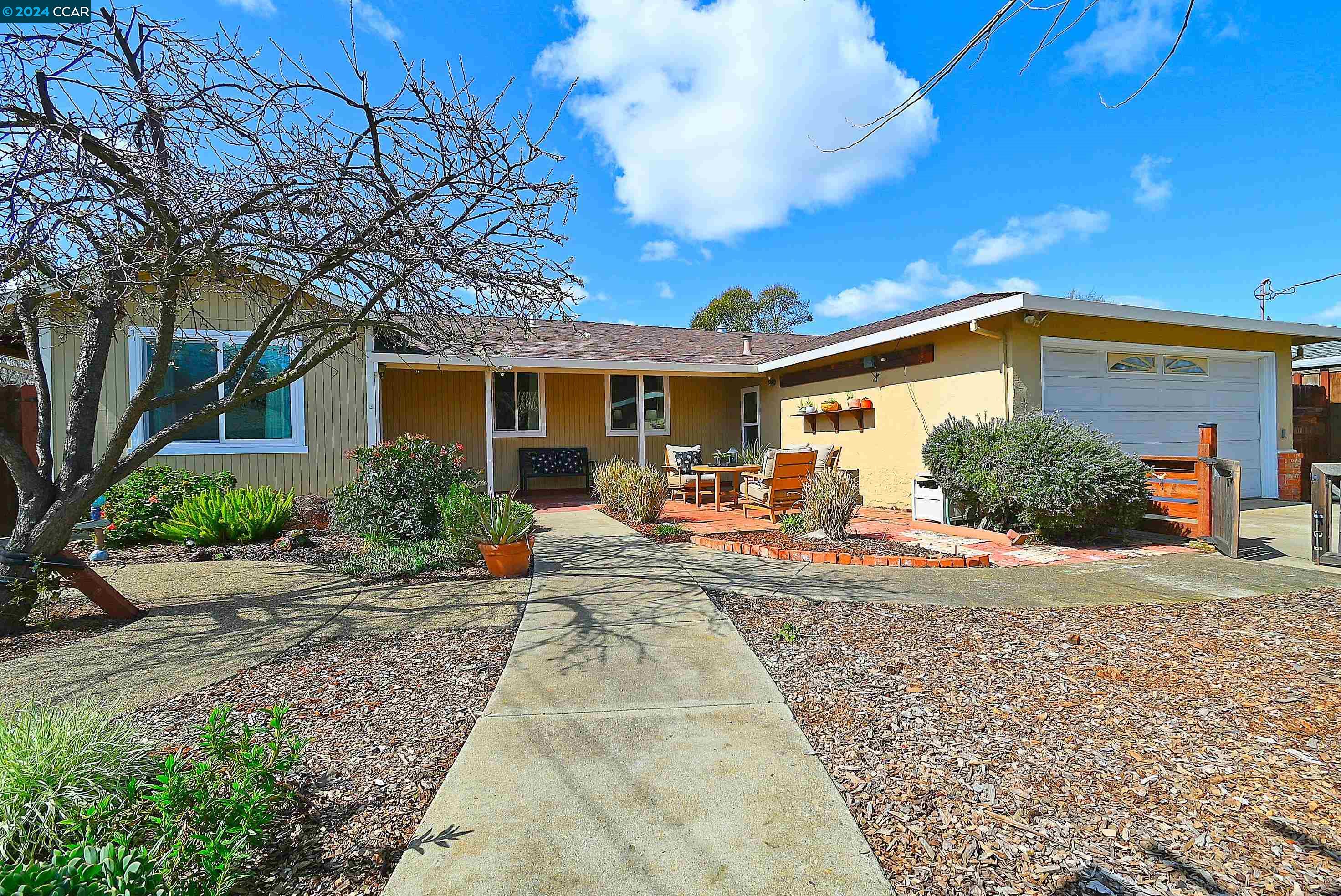 5530 Alaska Drive Concord, CA 94521 - Photo 1 of 1 a view of a house with backyard and sitting area