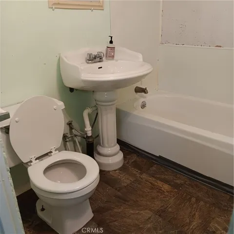 $699,950 | 6271 Cherry Avenue, Long Beach, CA 90805