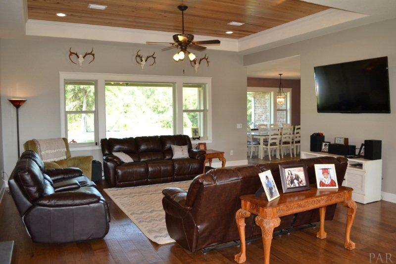 4940 Palmer Ridge Drive Milton, FL 32570 - Photo 6 of 46