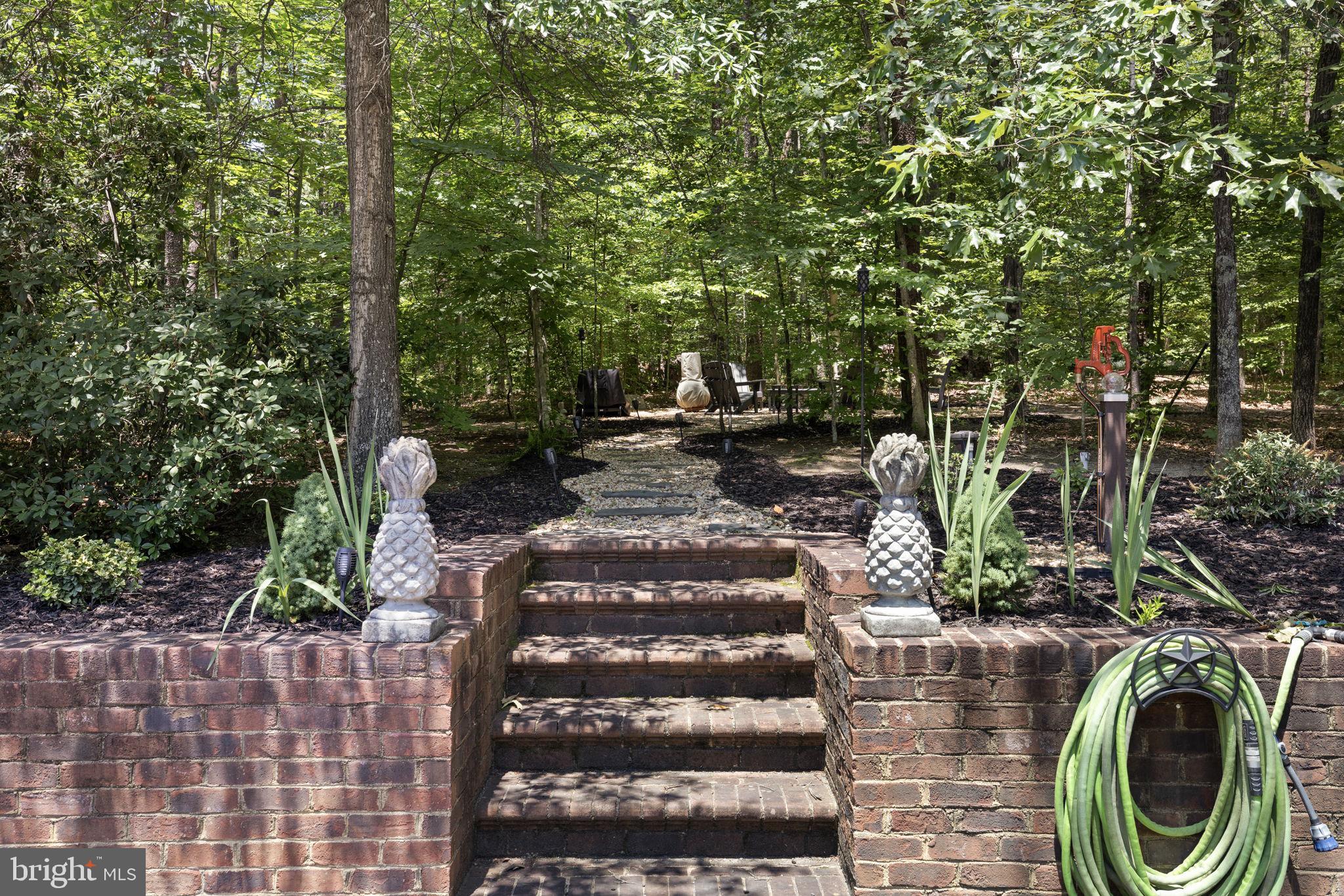 7409 River Road Fredericksburg, VA 22407 - Photo 119 of 140 Custom Hardscape