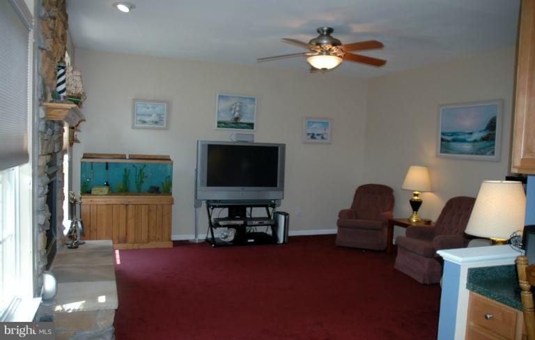 104 Stephanie Court Rising Sun, MD 21911 - Photo 2 of 30 Family Room