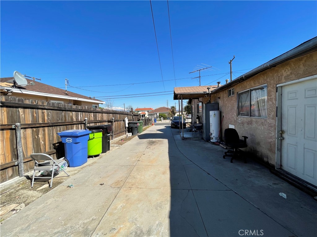 2525 Falling Leaf Avenue Rosemead, CA 91770 - Photo 7 of 28 a view of storage space