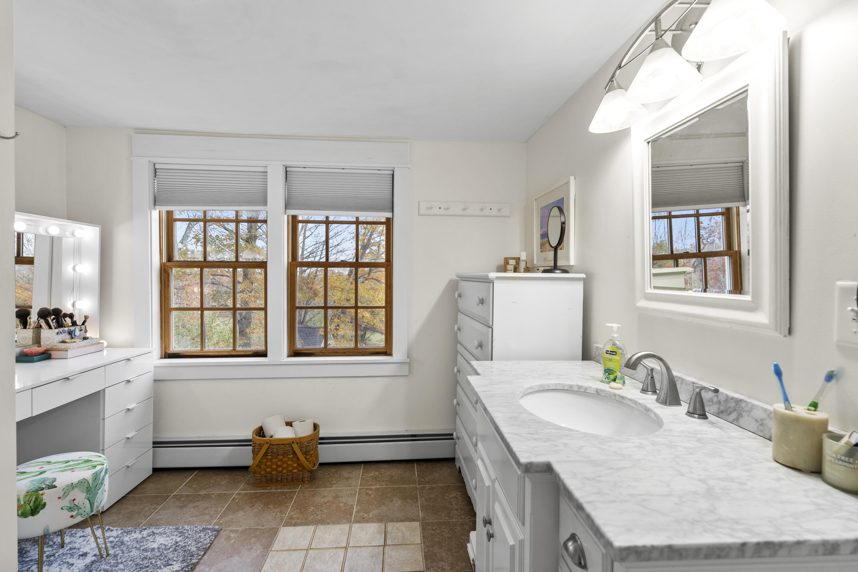 443 Mann Hill Road Holden, ME 04429 - Photo 33 of 61 DSC02512