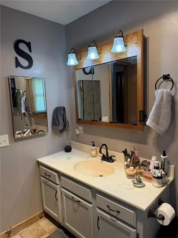 $198,000 | 409 Fessenden Street, Gridley, KS 66852