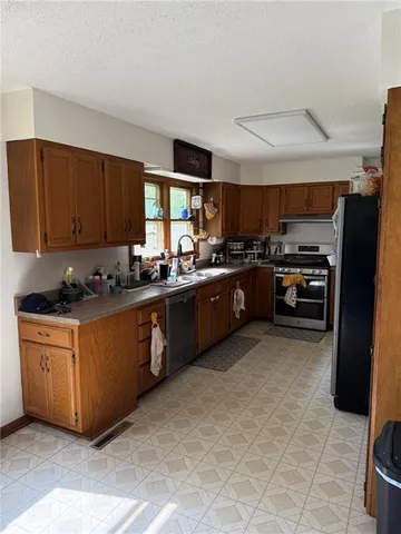 $198,000 | 409 Fessenden Street, Gridley, KS 66852