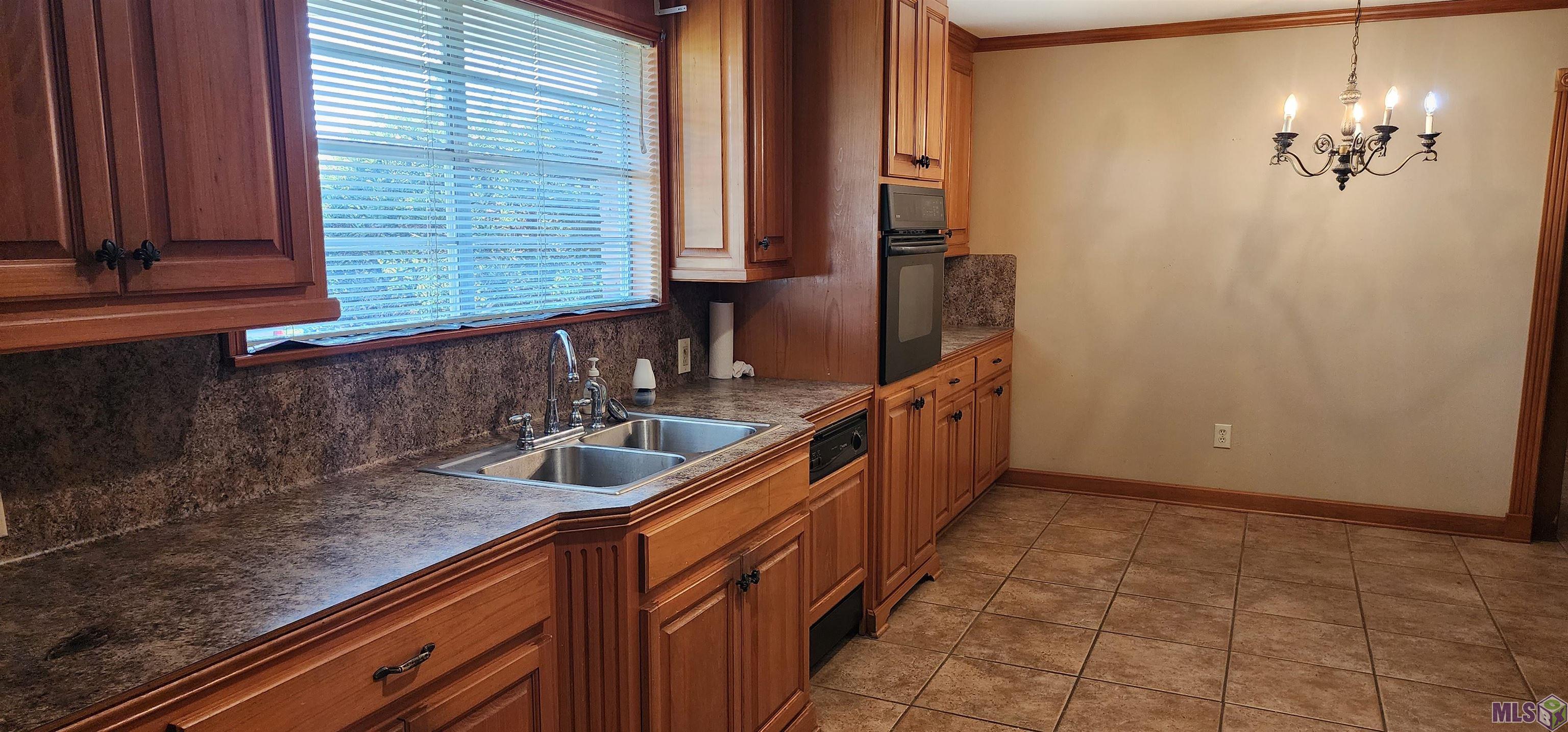 13691 Plank Road Baker, LA 70714 - Photo 8 of 12