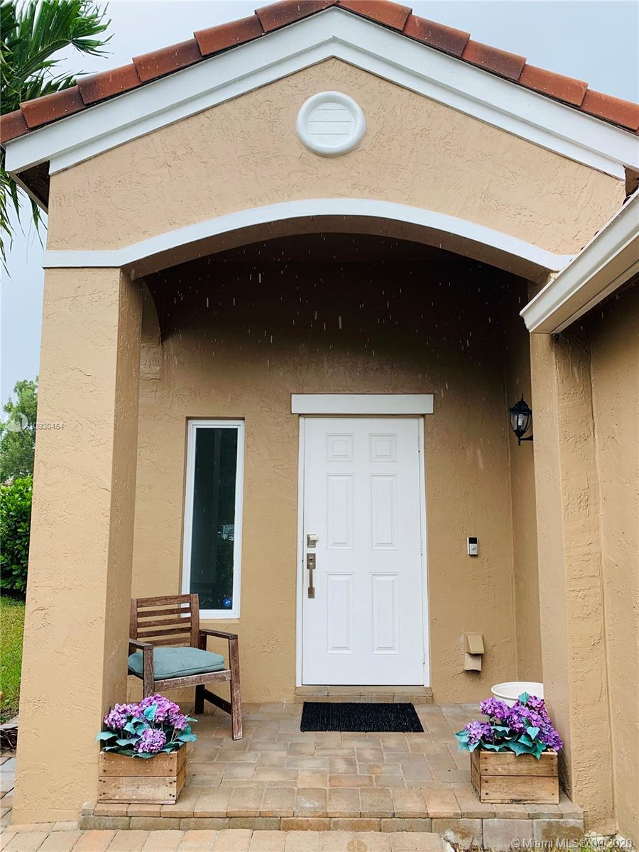 467 Talavera Road Weston, FL 33326 - Photo 3 of 30