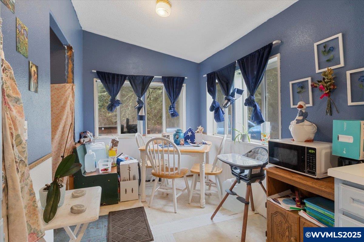 35384 Richardson Gap Road Lebanon, OR 97355 - Photo 13 of 39 Gallery Image 13
