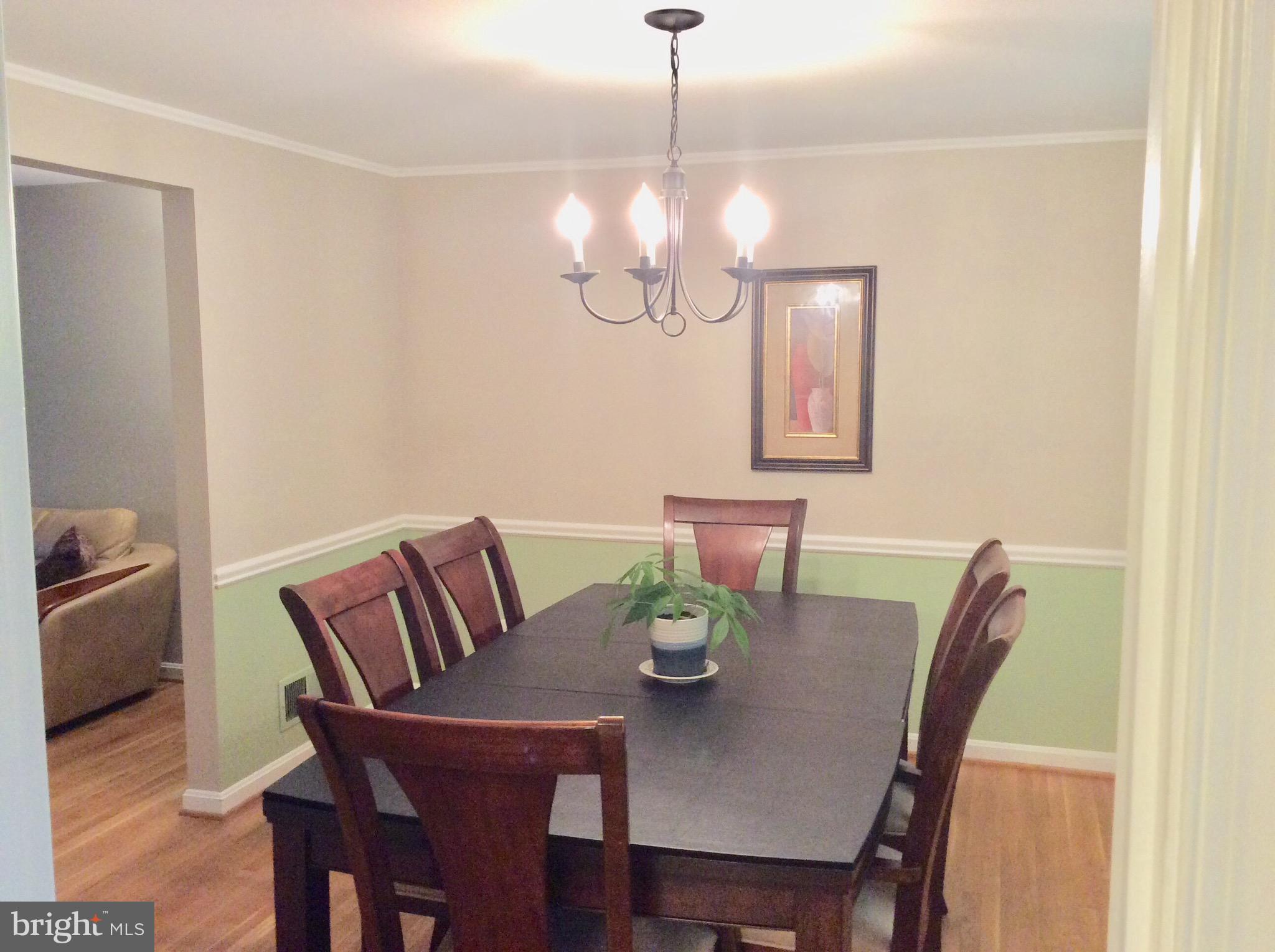 10629 Seneca Spring Way Gaithersburg, MD 20886 - Photo 8 of 27 Formal dining room