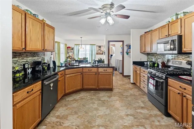 $342,000 | 5194 Depaul Drive, Fairview Heights, IL 62208