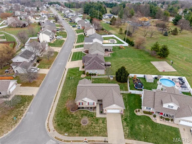 $330,000 | 5194 Depaul Drive, Fairview Heights, IL 62208