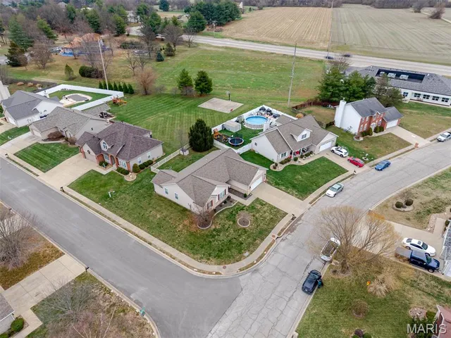 $330,000 | 5194 Depaul Drive, Fairview Heights, IL 62208