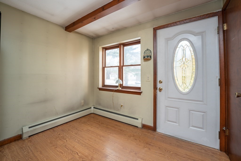148 Pontoosic Road Westfield, MA 01085 - Photo 5 of 33 Gallery Image 5