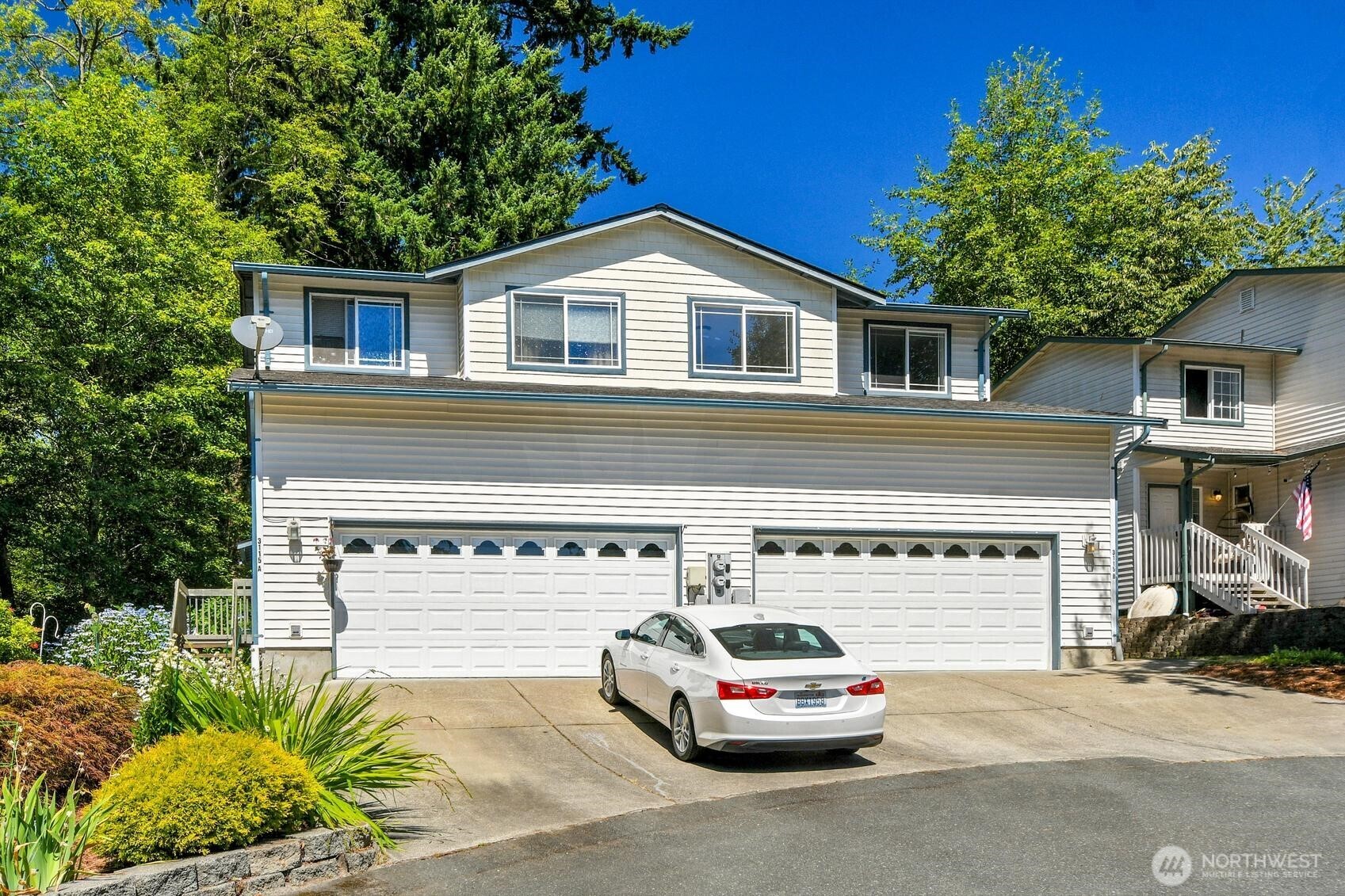 3115 York Road Everett, WA 98204 - Photo 1 of 20 Gallery Image 1