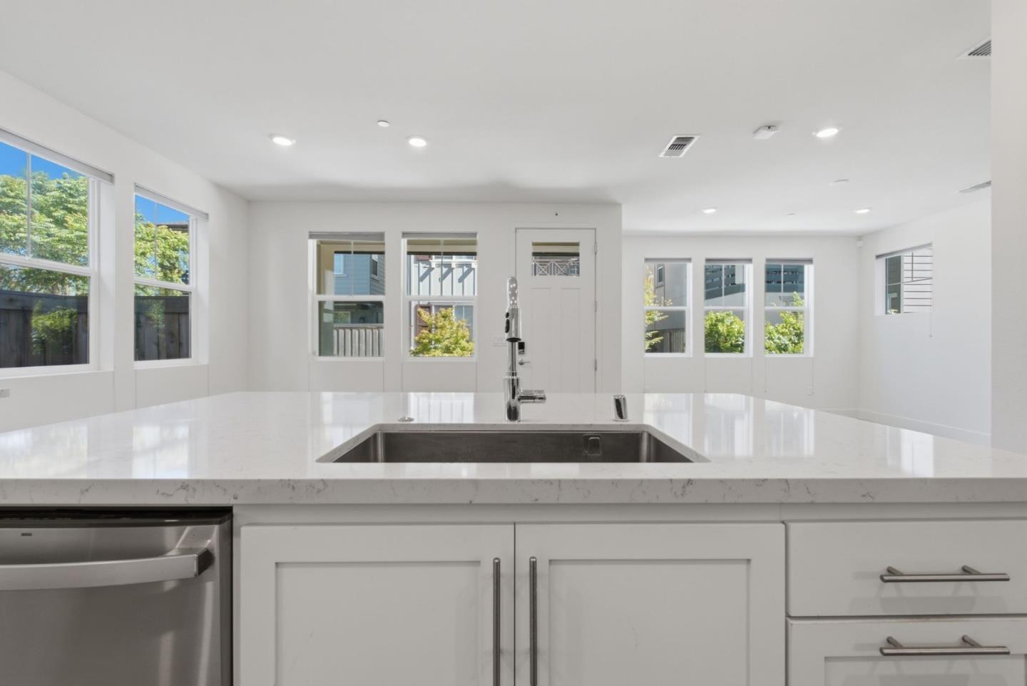 37906 Seafarer Road Newark, CA 94560 - Photo 17 of 68