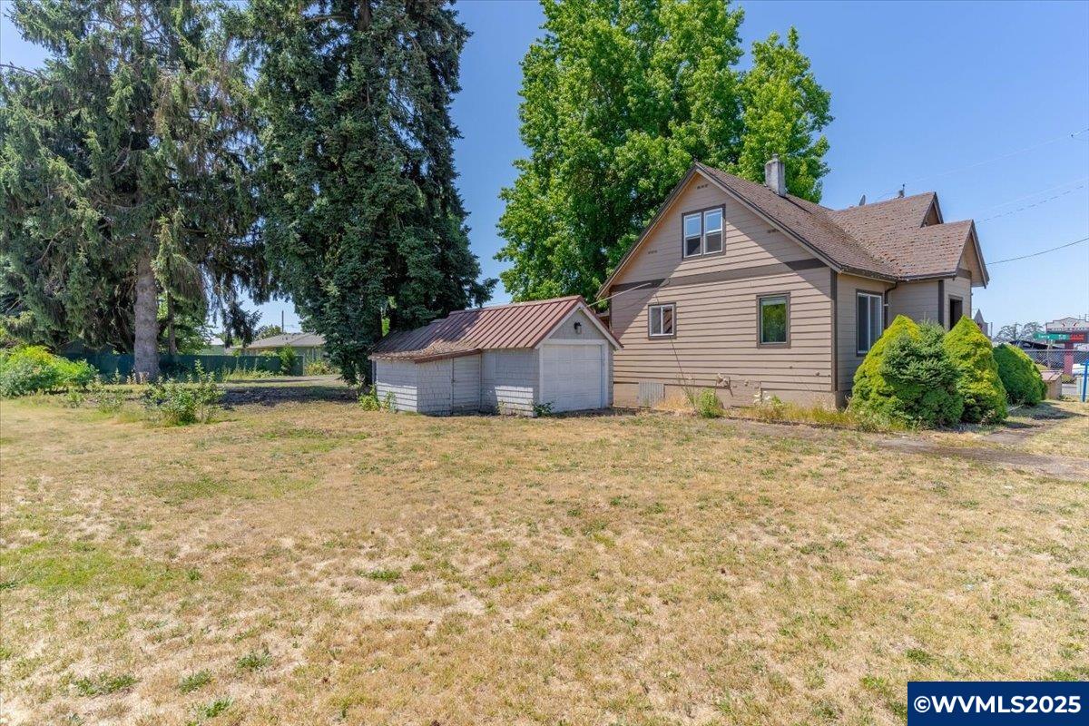 4250 Silverton Road Northeast Salem, OR 97305 - Photo 24 of 35 Gallery Image 24