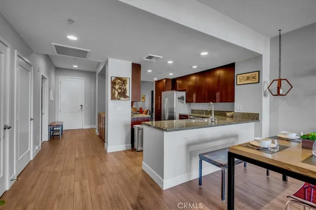 $664,990 | 300 East 4th Street, Unit 214, Long Beach, CA 90802