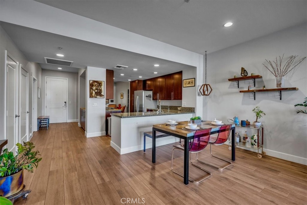 300 East 4th Street, Unit 214 Long Beach, CA 90802 - Photo 13 of 75