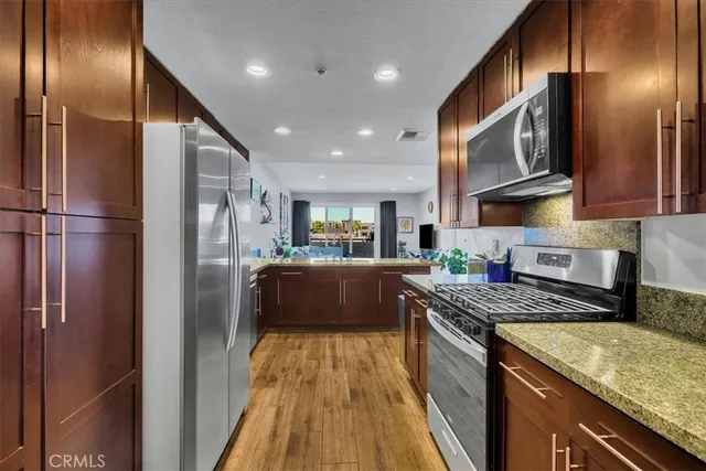 $664,990 | 300 East 4th Street, Unit 214, Long Beach, CA 90802